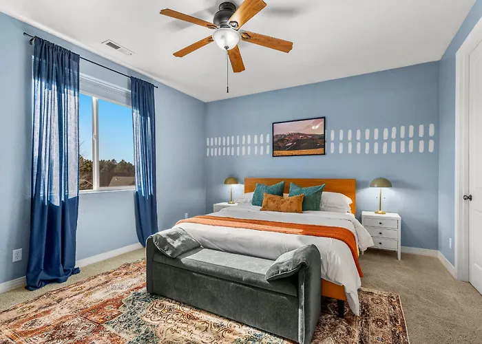 Cozy 4br Near - Firepit & Pool Table * Flagstaff