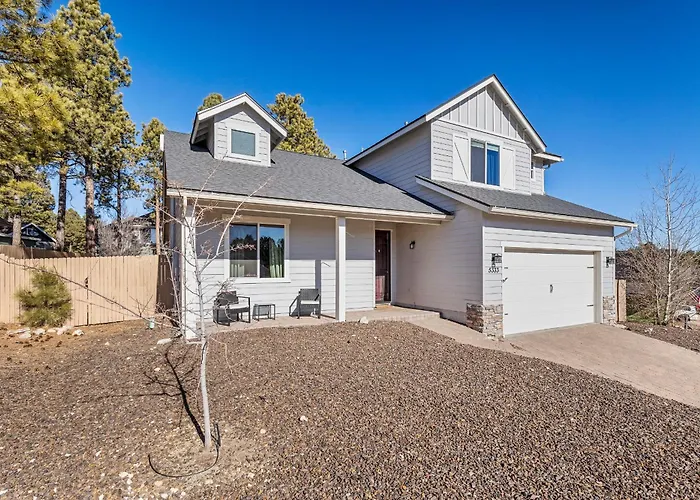 Cozy 4br Near - Firepit & Pool Table Holiday home Flagstaff
